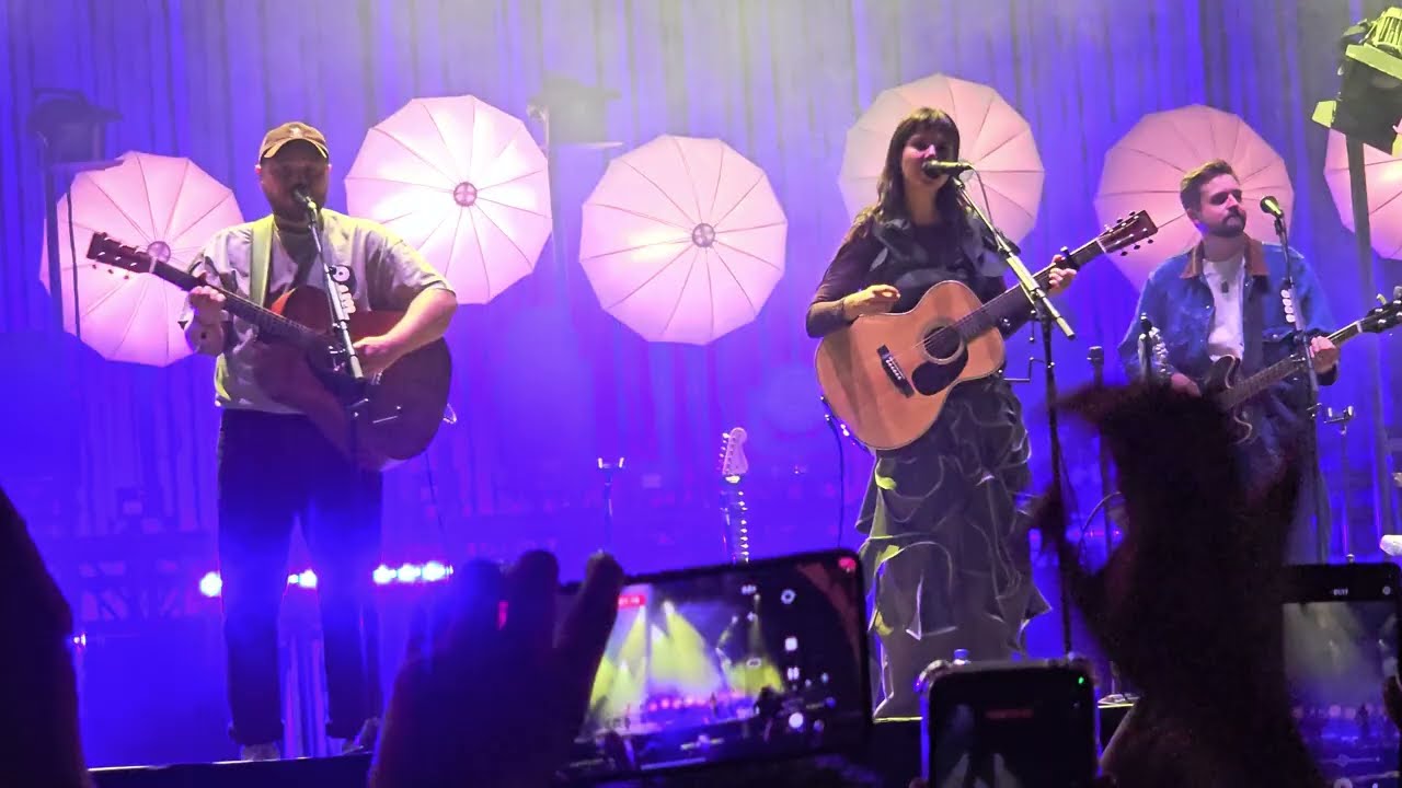 Of Monsters And Men - Dirty Paws (live Mexico City Corona Capital 2025)