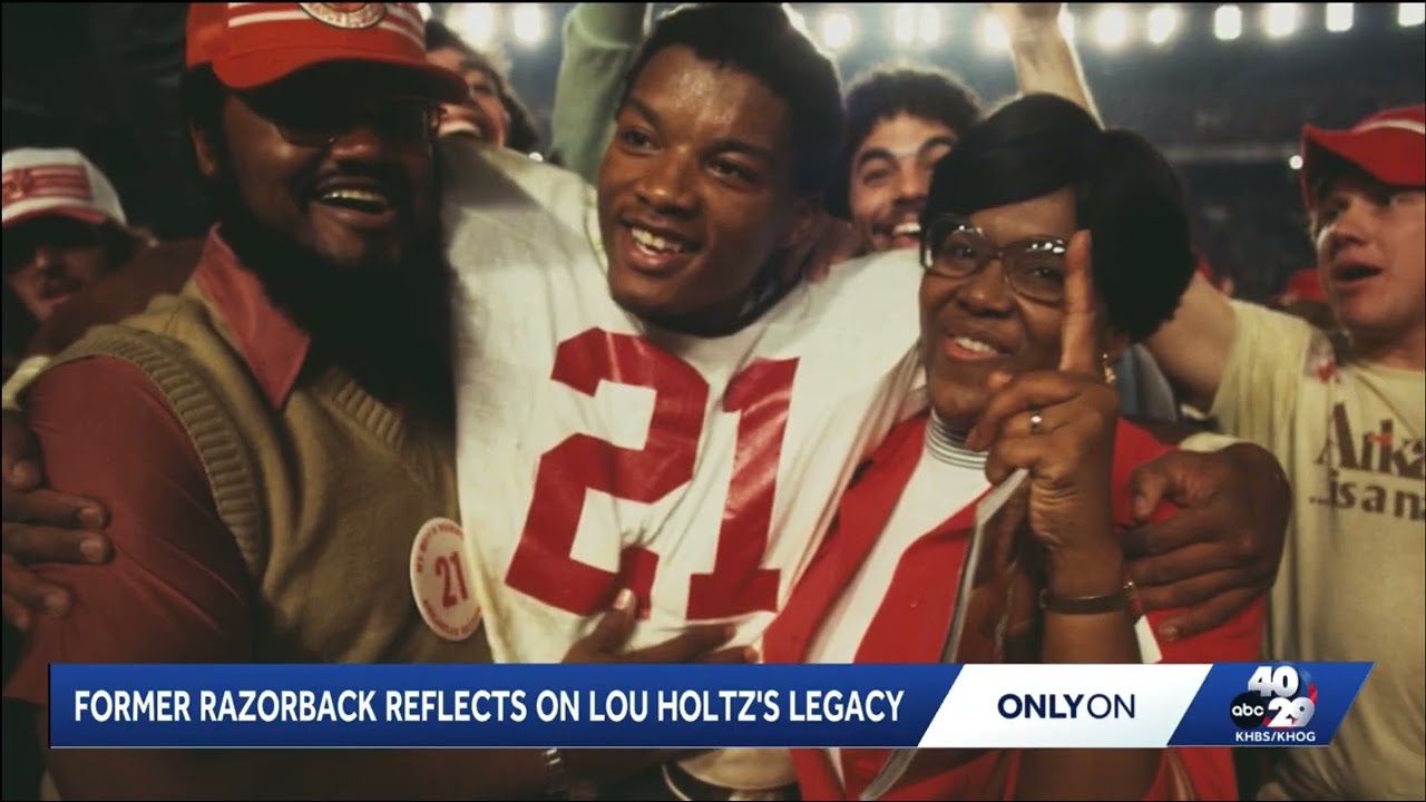 Former Razorback reflects on the legacy of Lou Holtz