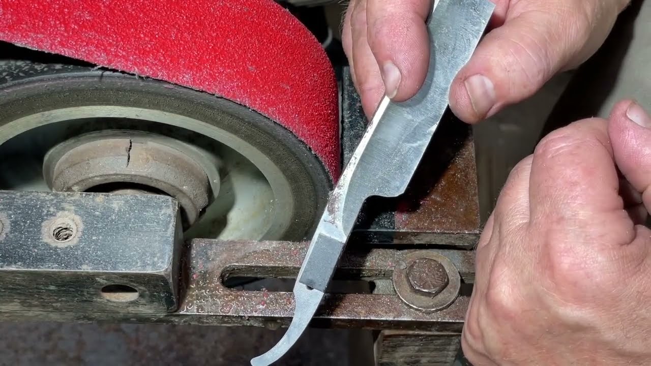 Blending a Straight Razor Primary Bevel Grind into the Tang