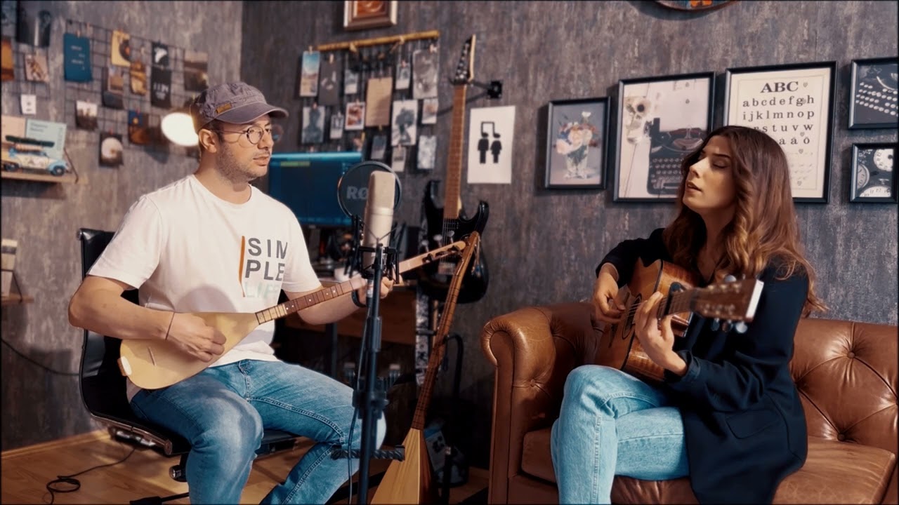 | Rıdvan Selvi feat. Sedef Karabulut | Gide Gide Bir Söğüde Dayandım Türküsü