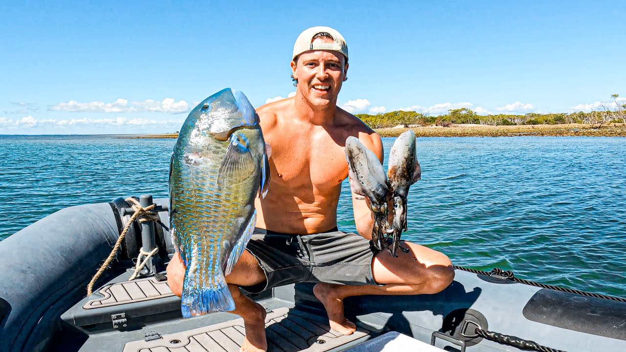 Catching SQUID & Fish SOLO 2 Days Boat Camping