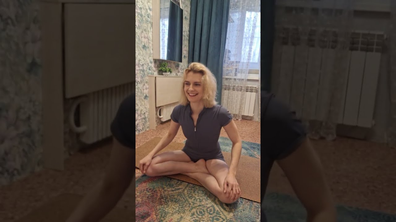 Елена /Мира Сарасвати Преподаватель Йоги в прямом эфире!