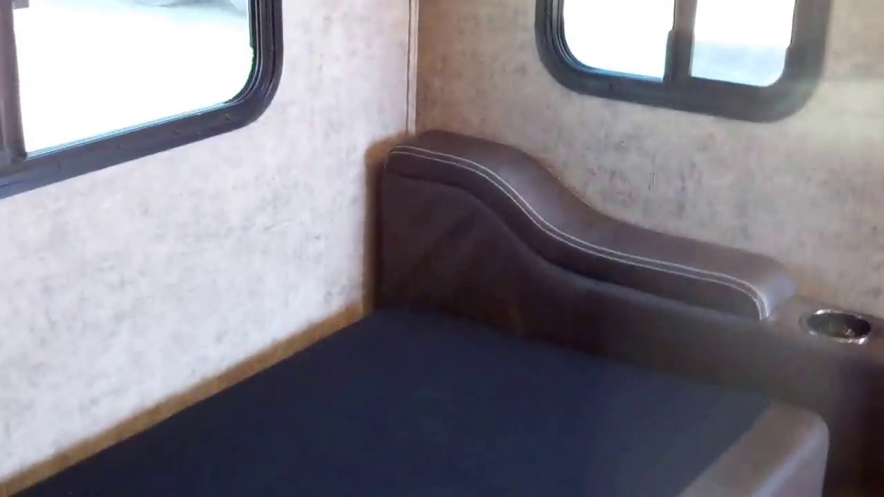 TRIFOLD SOFA DEMONSTRATION 2