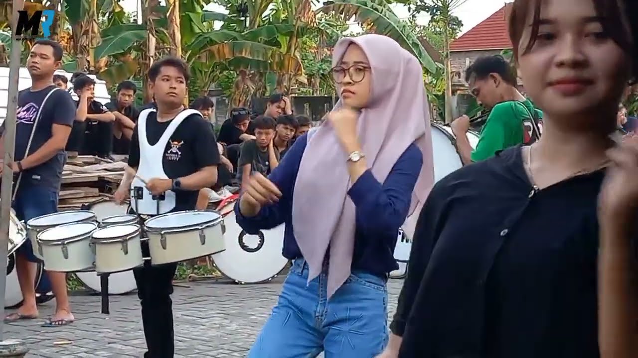 Bisikan Rindu versi nirwana drumband, mayoret cantik, di karangawen demak 2025.