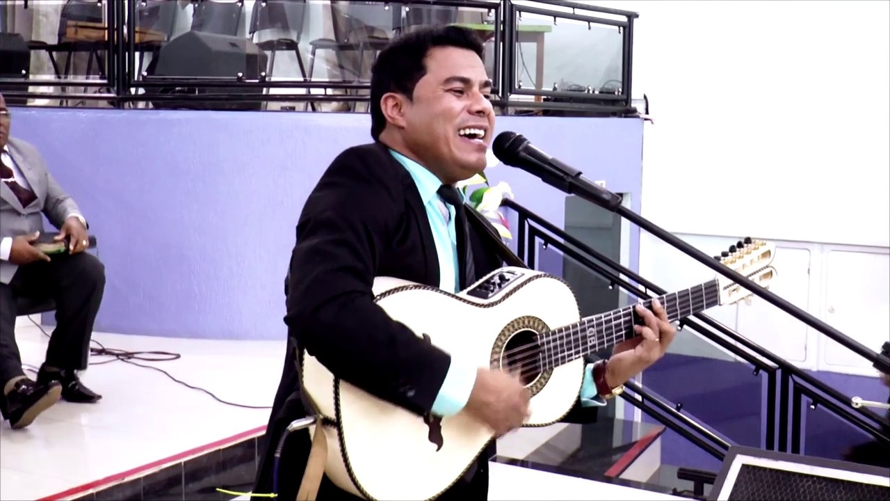 Dinamite Barros / Alma Cansada ao vivo