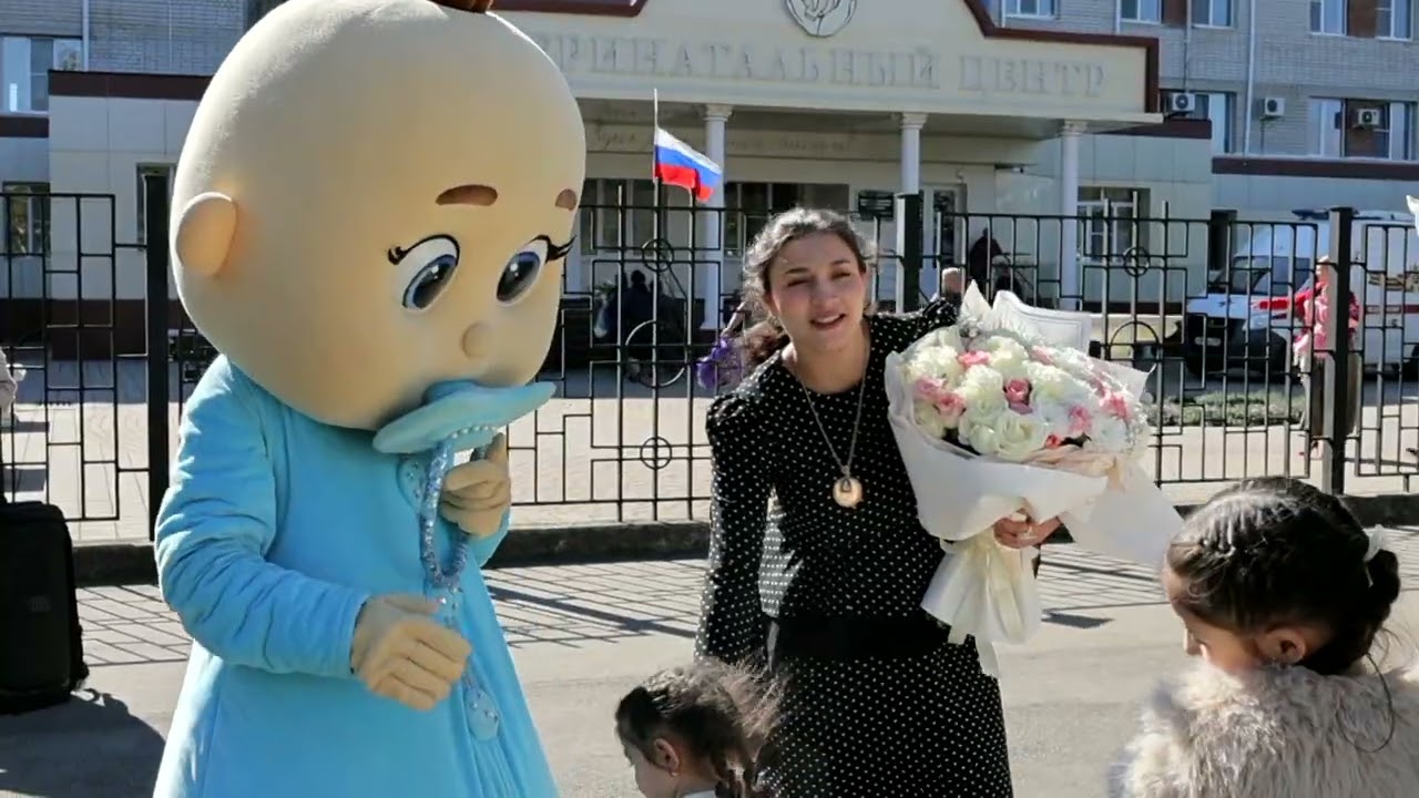 Андри Пурика встречает правнука  Парижана 29.09.2025