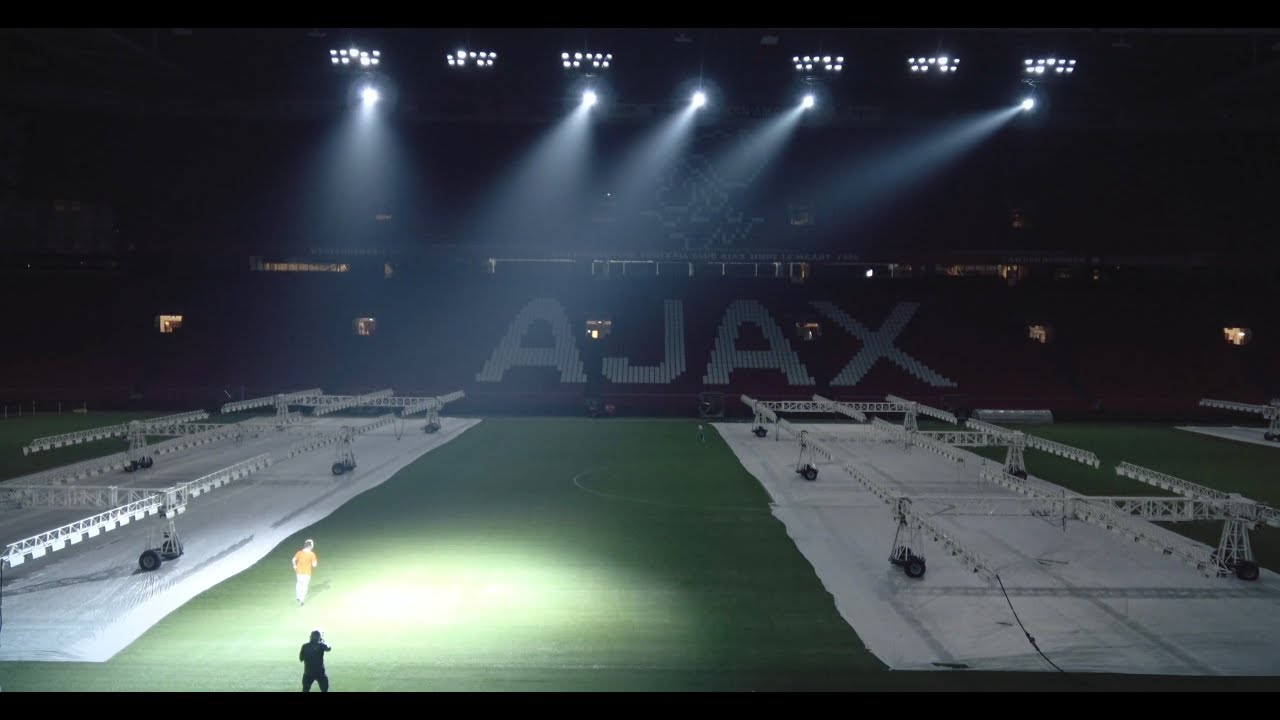 De Johan Cruijff ArenA heeft de slimste lichtshow ter wereld
