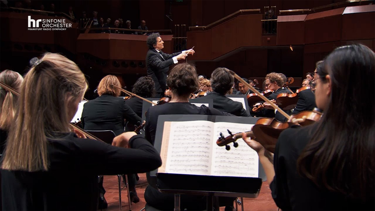 Brahms: 3. Sinfonie ∙ hr-Sinfonieorchester ∙ Alain Altinoglu