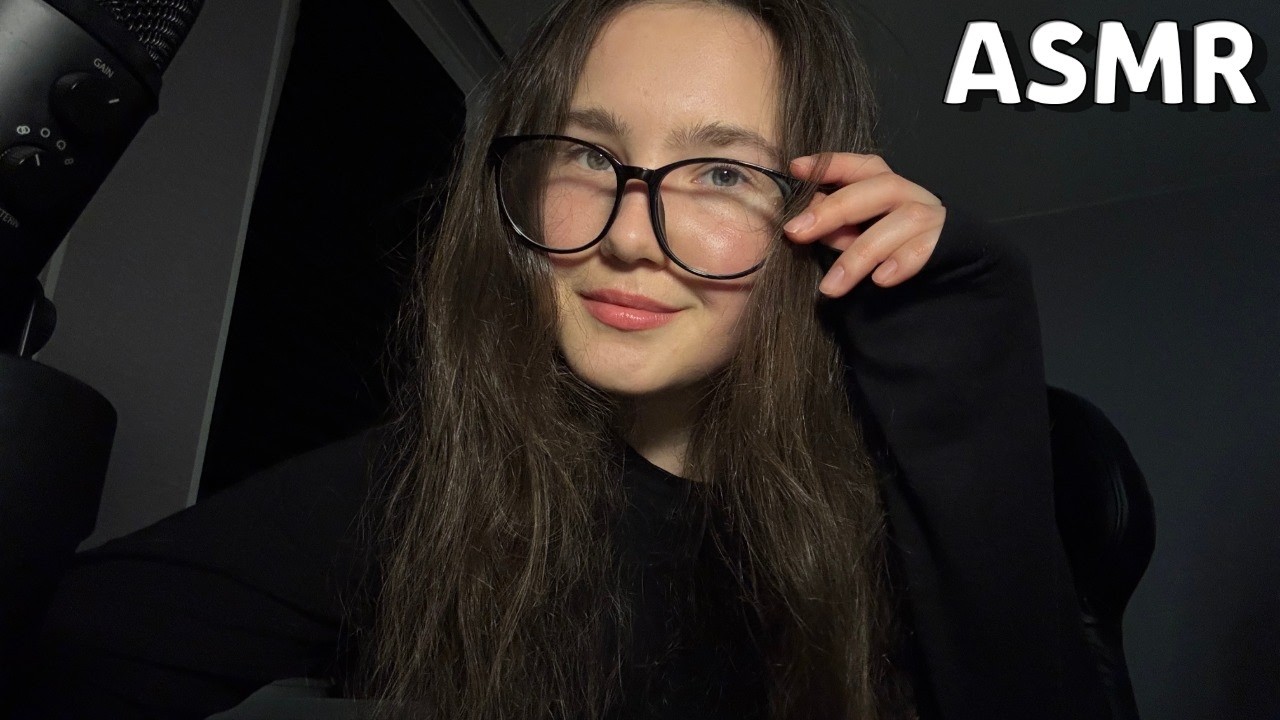 ASMR Fabric Scratching 👕 Random Triggers (Purring, Brush, Mouth Sounds, Inaudible Whispering)