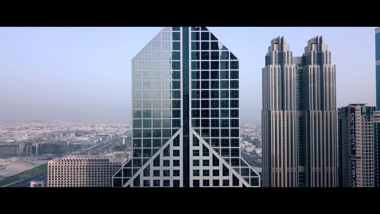 Dubai from the sky - Mavic in 4K