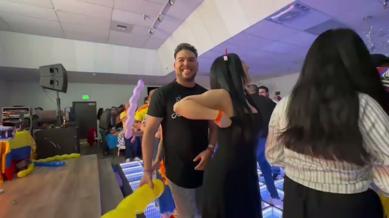 Carnaval - de Barranquilla Así Bailan Las Colombianas el Carnaval (2026)