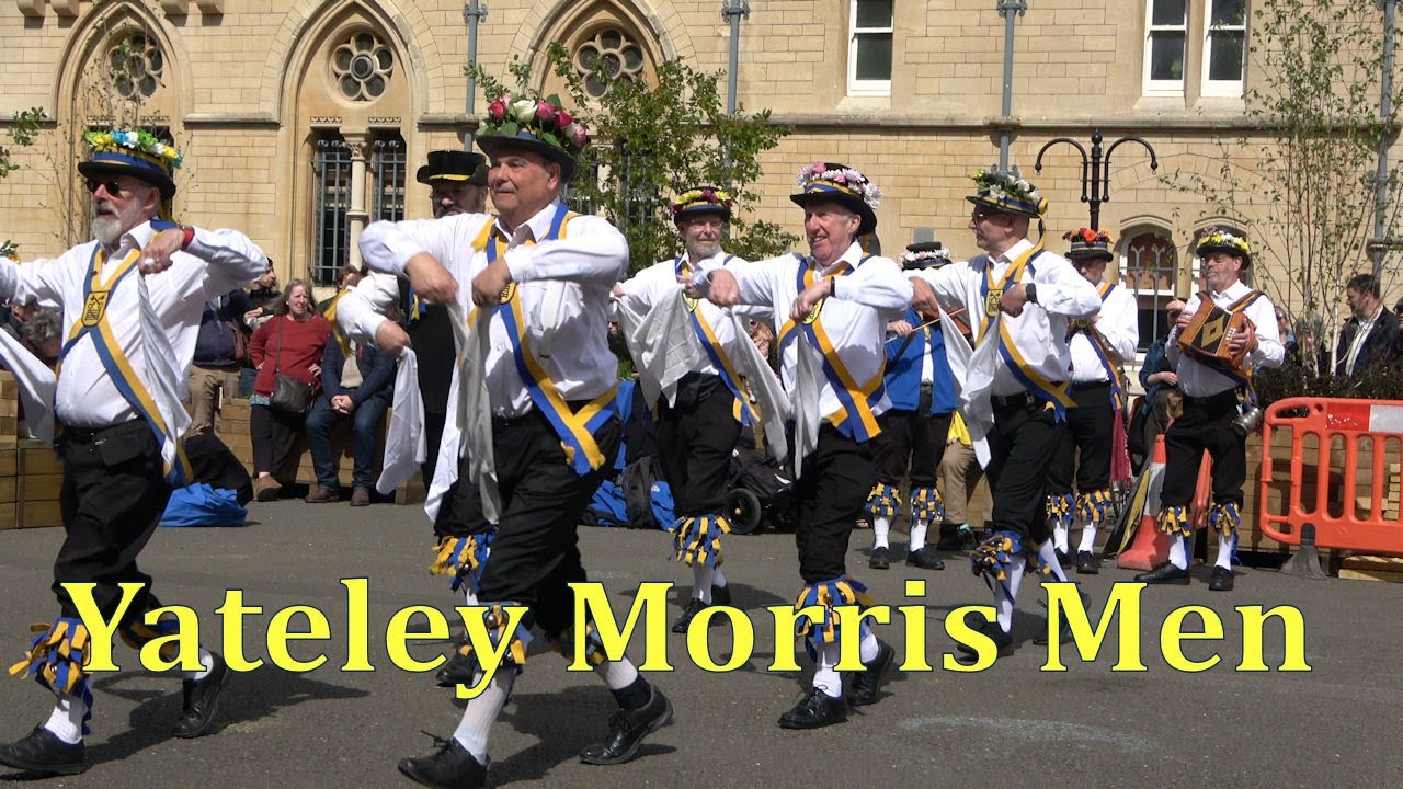 Yateley Morris Men dance 