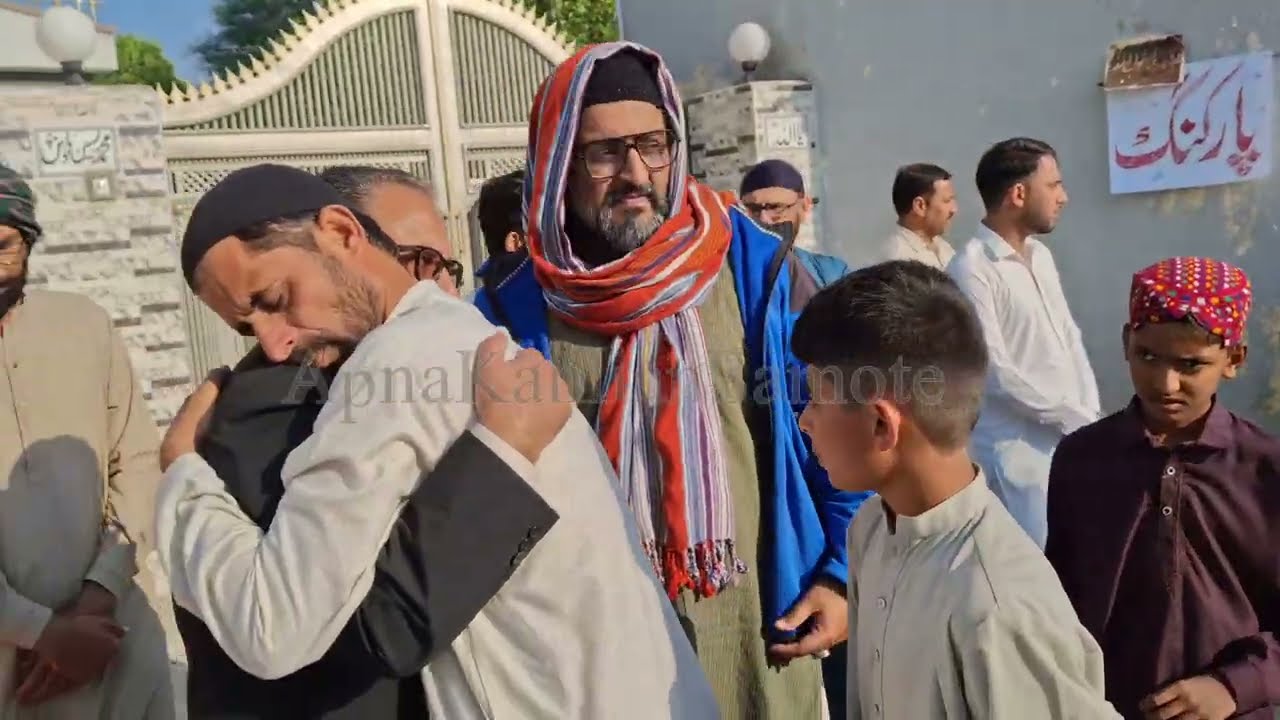 Namaz e Janaza Famous Naat Syed Tahir Abbas Shah کنوہا شریف کلرسیداں راولپنڈی, آخری دیدار