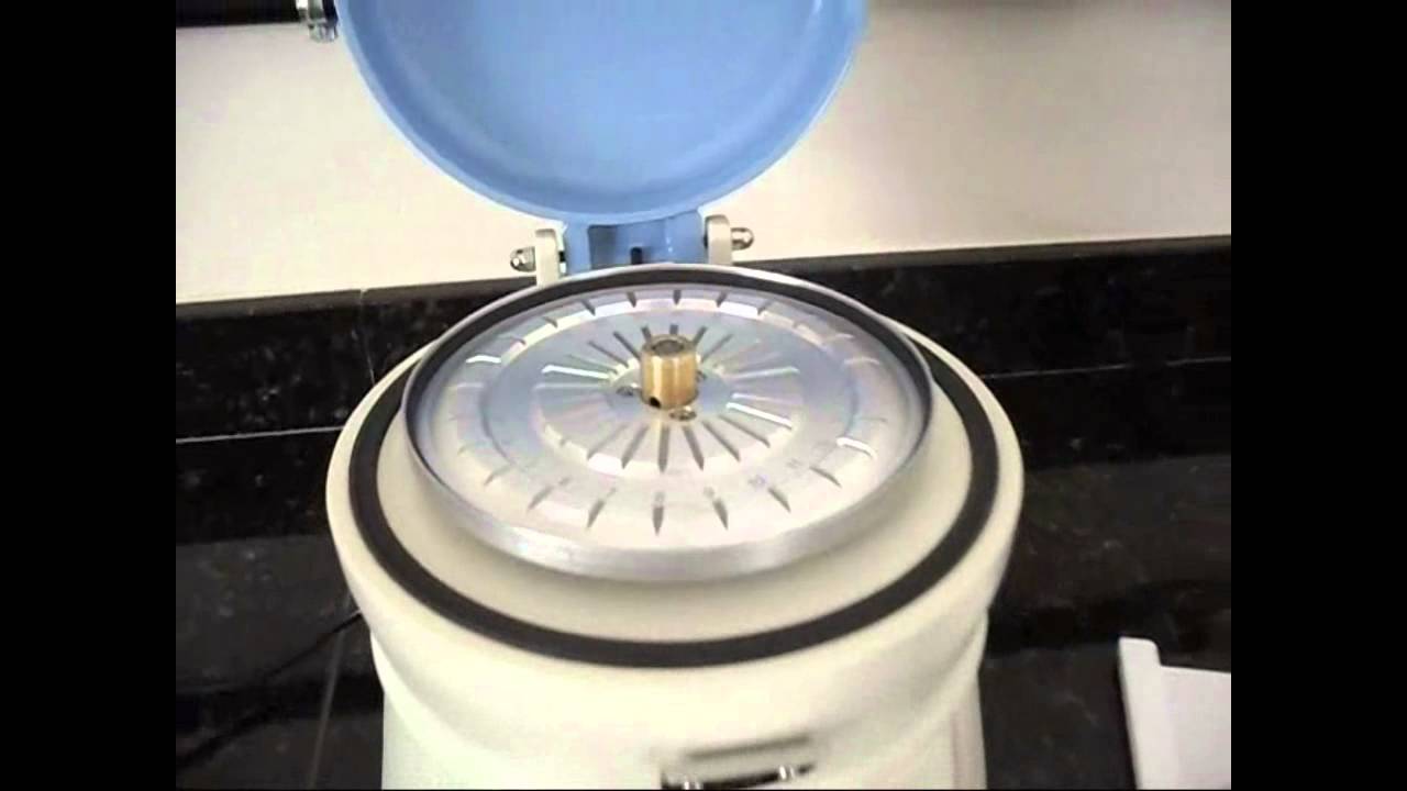 Centrífuga Micro-Hematócrito