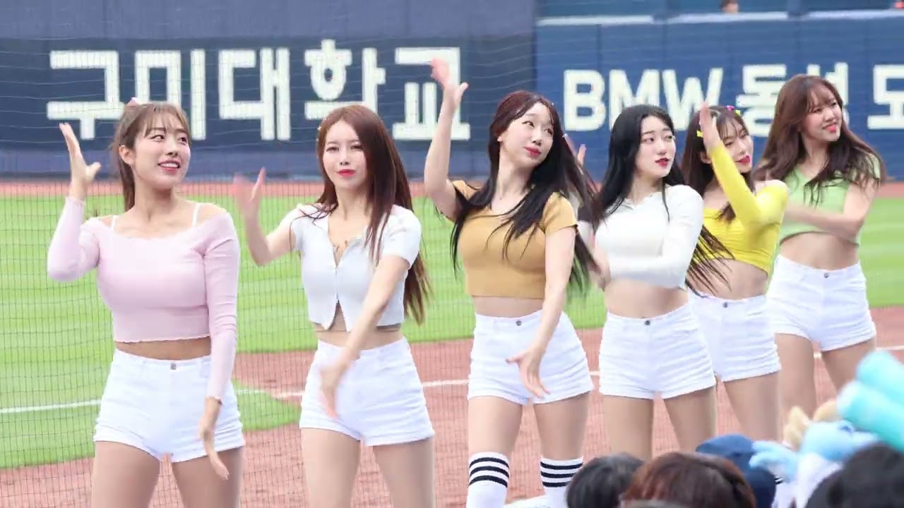 23.04.23 엔씨VS롯데 소녀시대 OH!