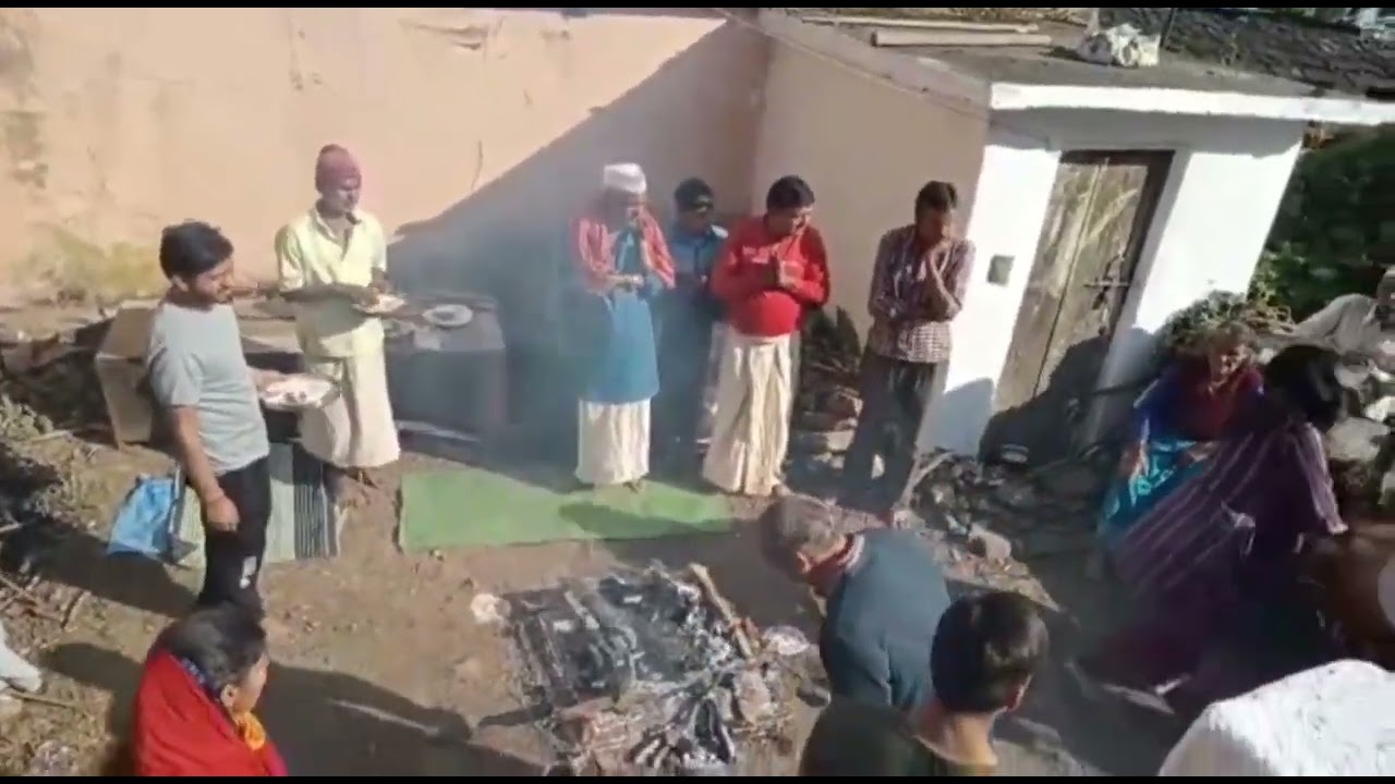 जागर में हुए मां चंद्रबदनी के  दर्शनhttps://youtu.be/IdrHF7MZ3n4