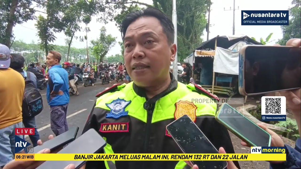 Mengerikan! Kecelakaan Beruntun di Jalur Jember-Banyuwangi, 1 Orang Tewas Terjepit | NTV MORNING