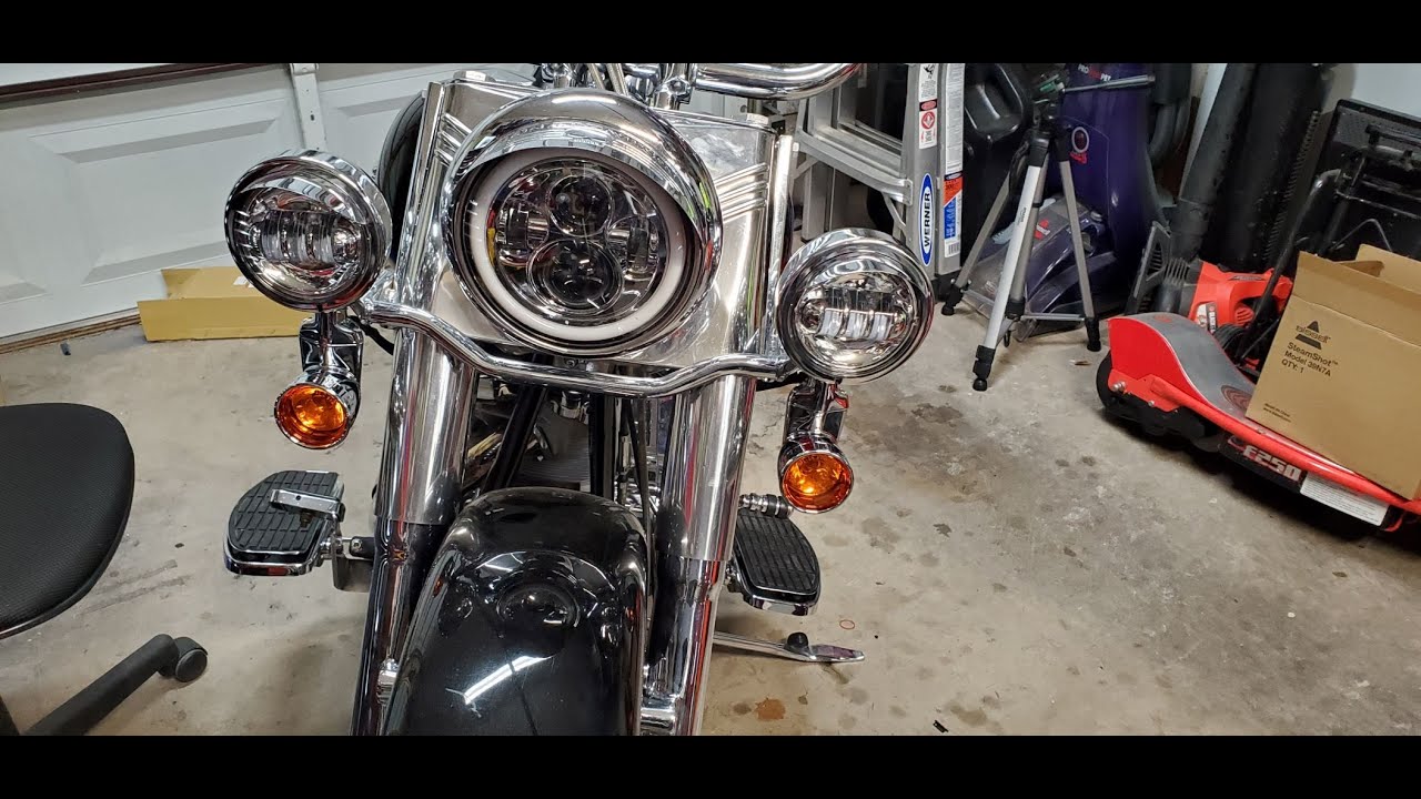 Harley Ближний свет