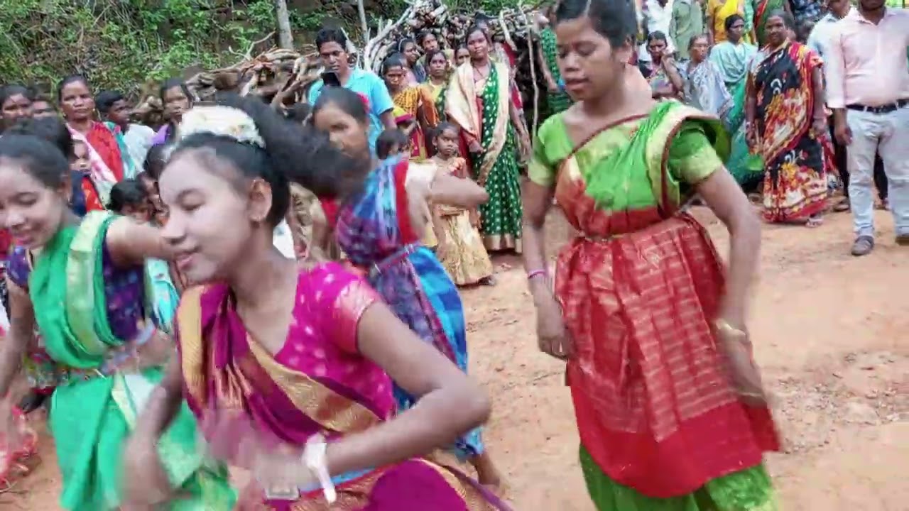 New soura merrige welcome dance / village bariol