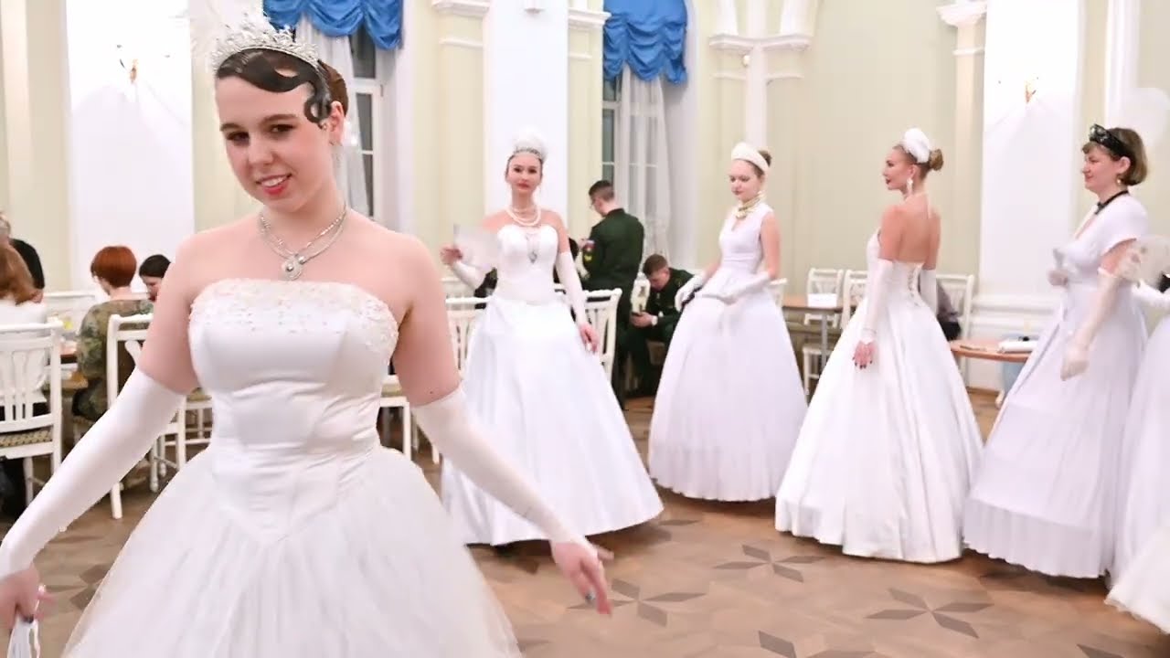 Театр моды  Елены Решетовой