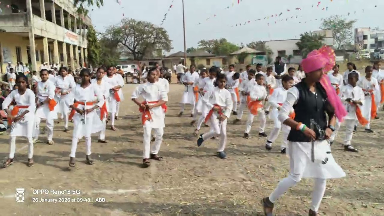 लेझीम डान्स ,   श्री हनुमान विद्यालय दिघोळ प्रजासत्ताक दिन 2026 #viral #lezim #viralvideo #school 