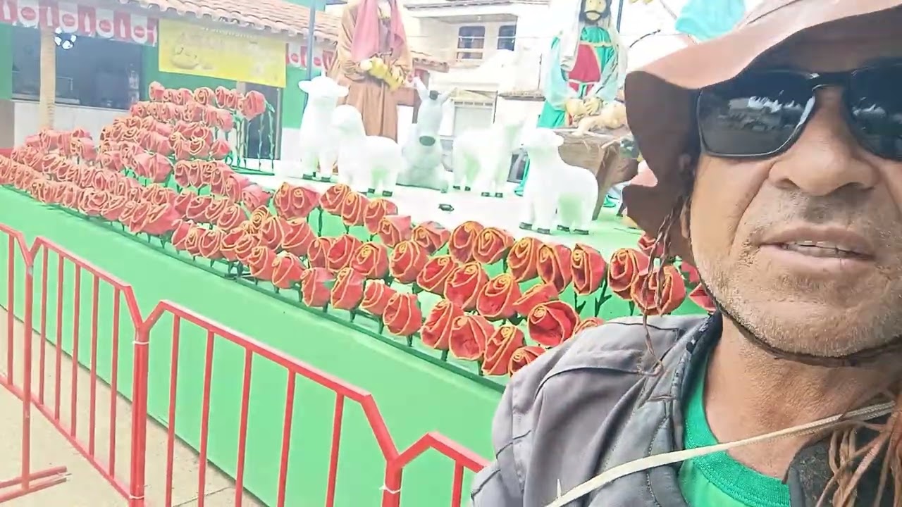 Tomei um caldo de cana com pastel na barraquinha na cidade de Barra do choça Bahia