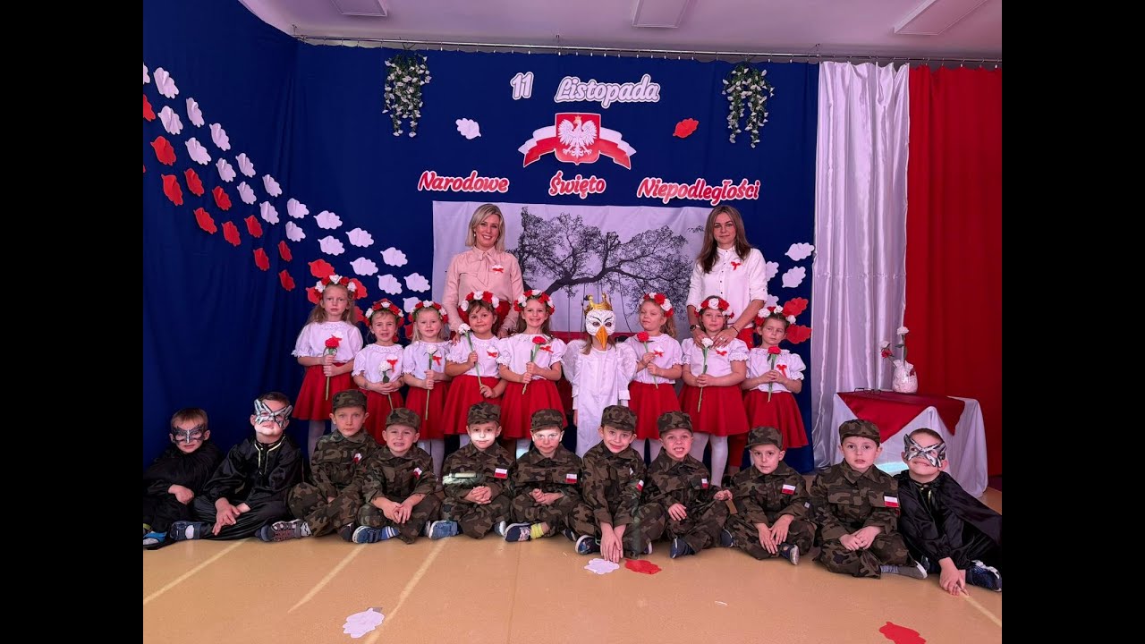Wzruszająca, patriotyczna uroczystość z okazji Święta Niepodległości w wykonaniu Bąbelków