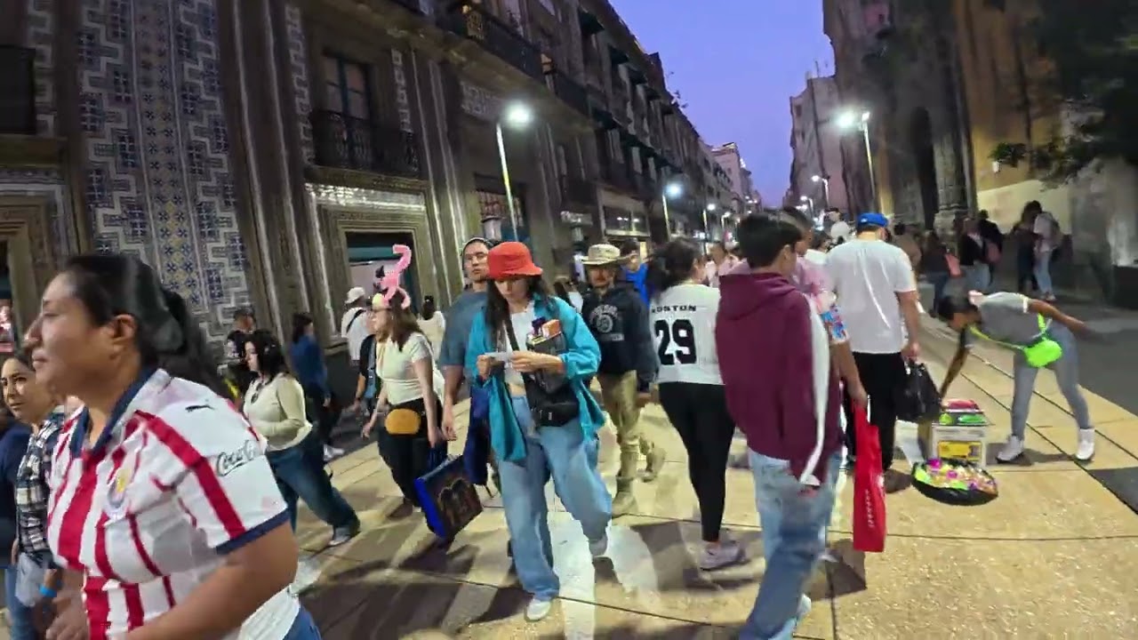 Recorrido Peatonal Francisco I Madero centro histórico CDMX-1