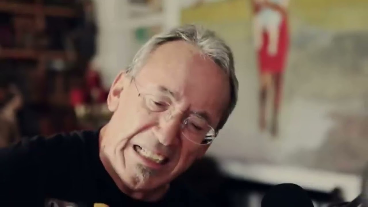 Tan joven y tan viejo.