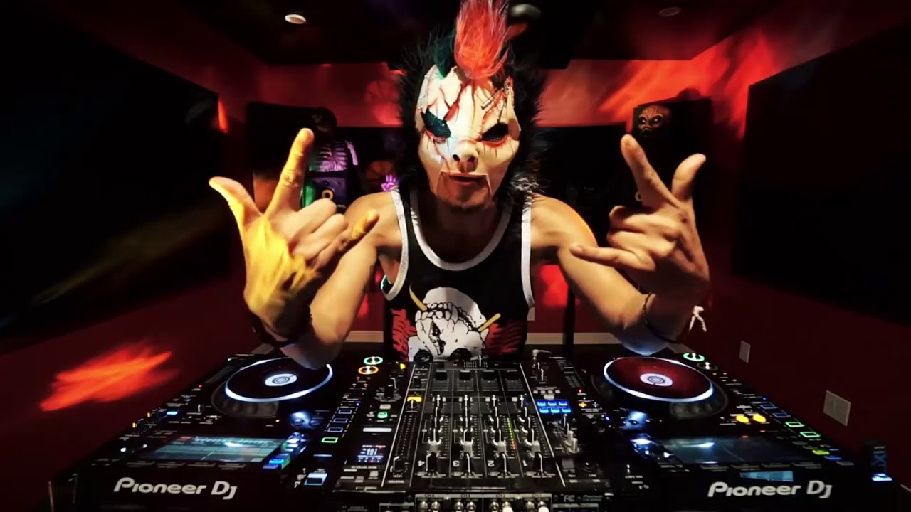 DJ BL3ND - MAD MIX [HD]