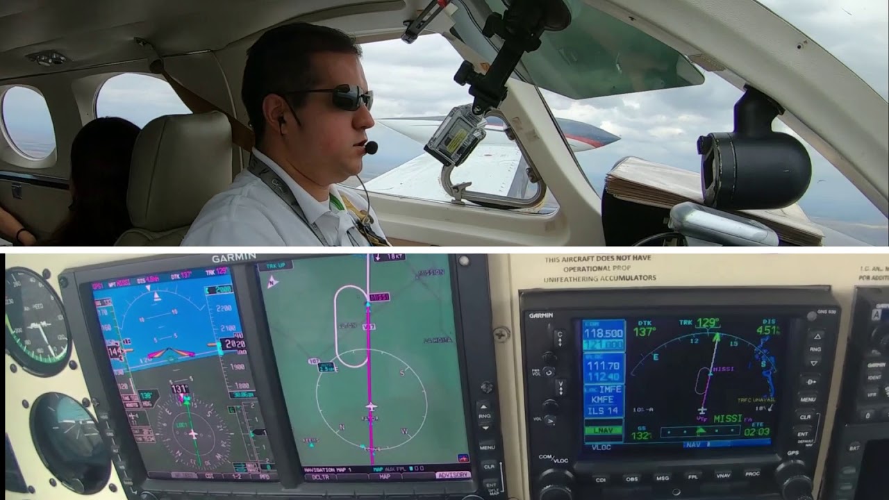 Landing Cessna 340 in McAllen (KMFE) Split view