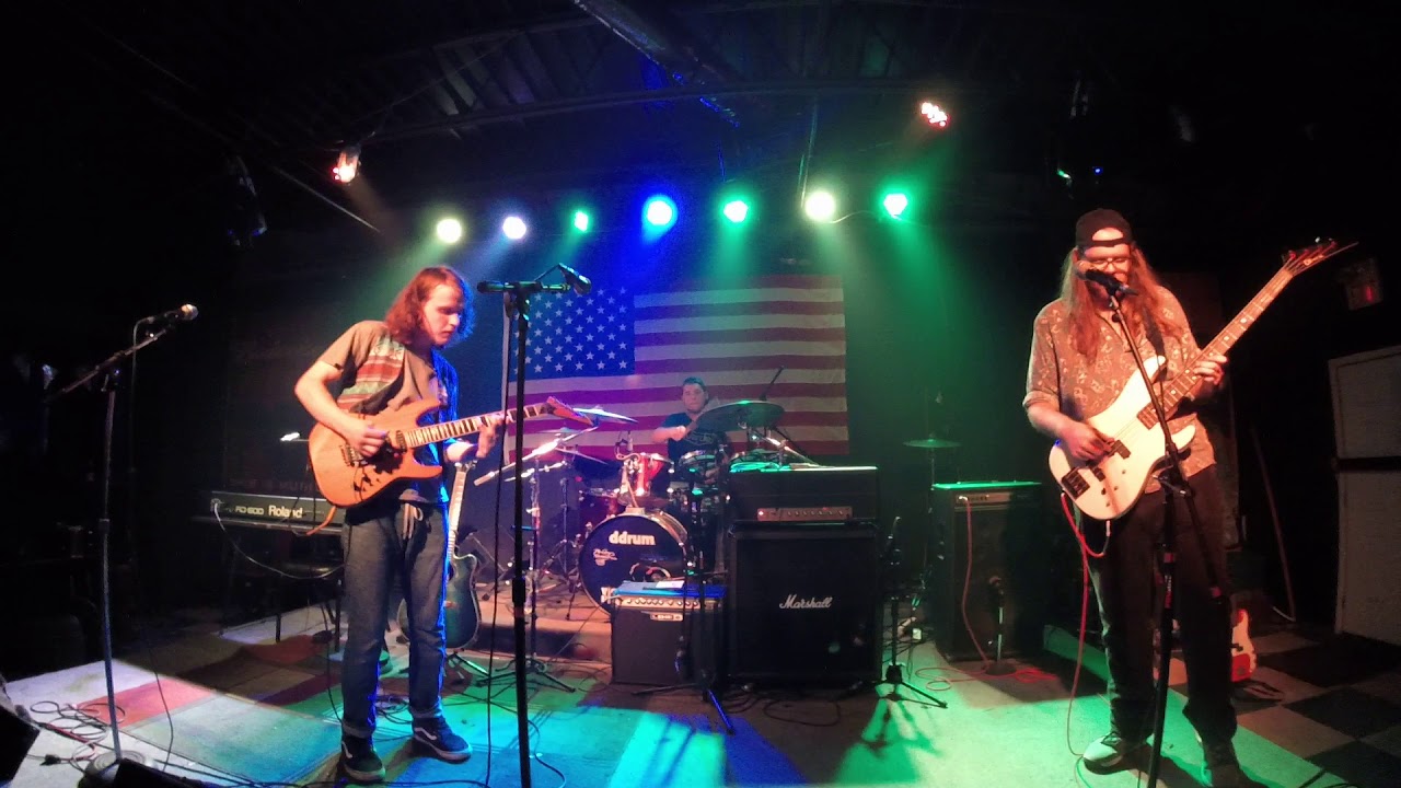 Tidal Waves - TopHat Jones live @ the Old Crow Bar 7/13/2017