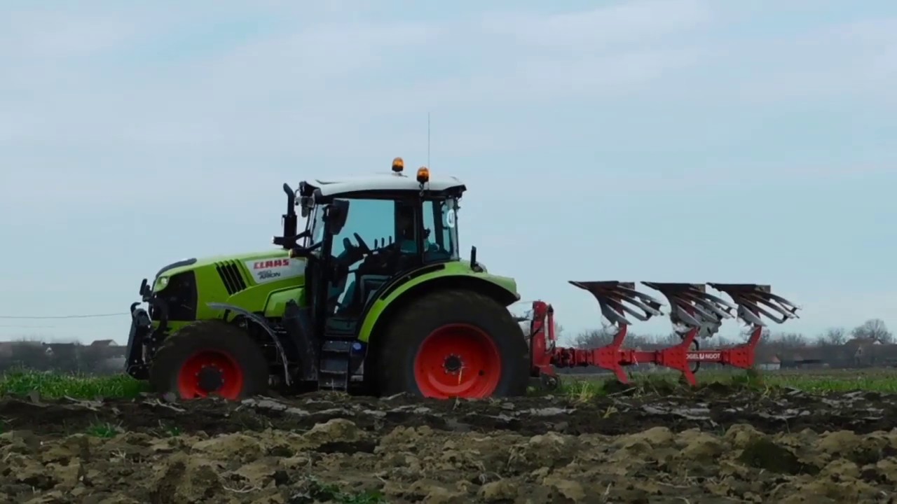 Claas Arion 450 plowing (Orginal sound)