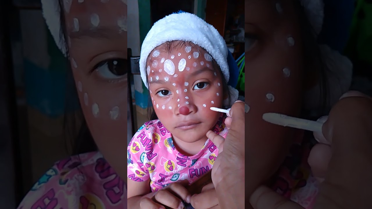 Maquillaje navideño de Rodolfo el reno para niñas y niños 