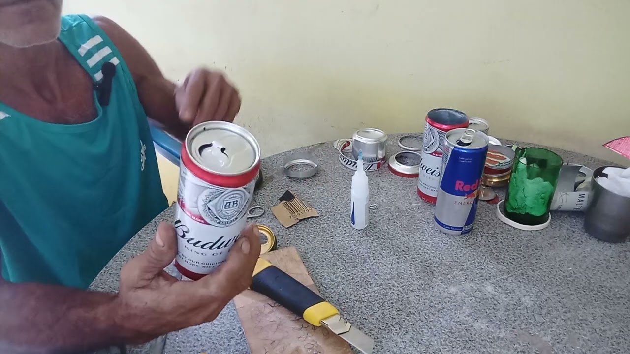 Fazendo Uma Caneca Com Uma Lata Palito
