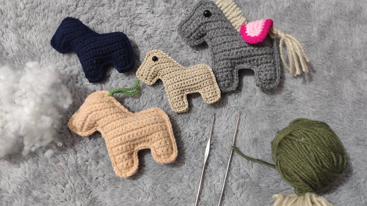 بافت اسب نماد ۱۴۰۵ جاکلیدی وآویز کیف