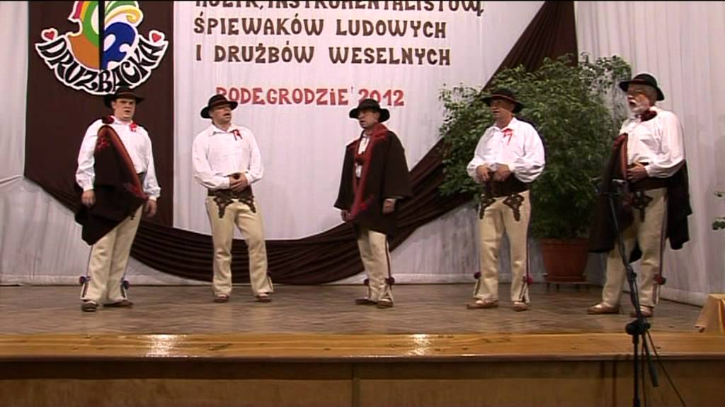 Druzbacka występ Męskiej Grupy Spiewaczej z Zespołu Ziemia Suska.mpg