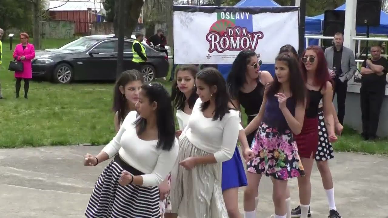 Oslava dňa Rómov v mestskom parku
