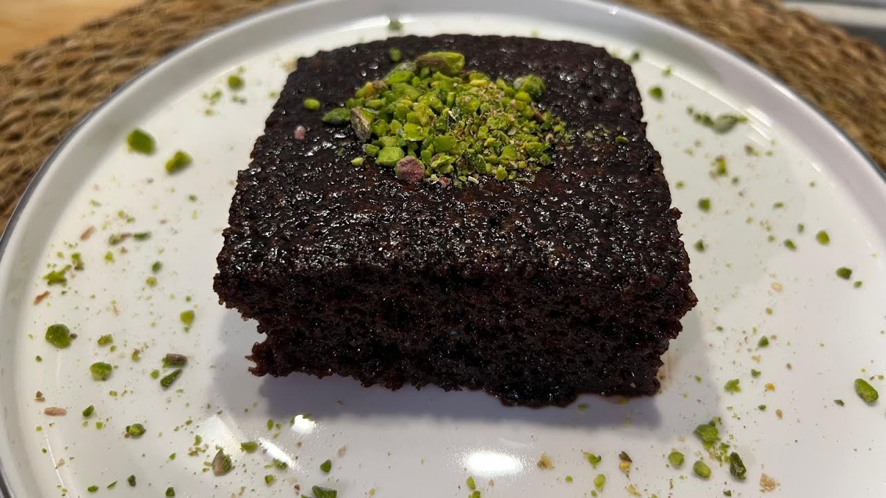 Tam Kıvamında Islak Kek Tarifi / Perfectly Moist Chocolate Cake Recipe