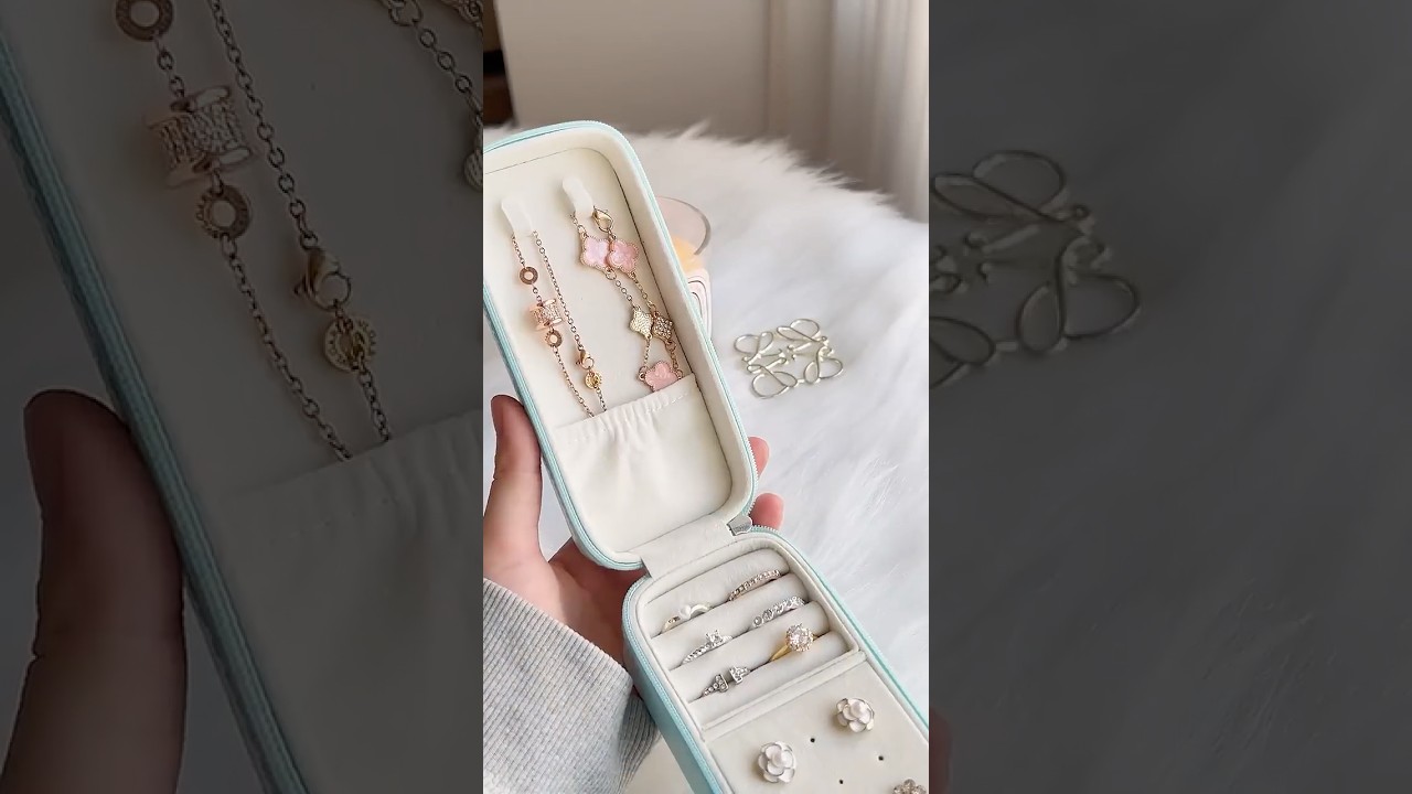 Portable jewelry box, very convenient to carry with you📢 #jewelrybox