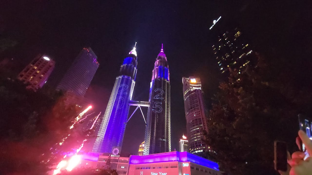 Final Countdown to 2025 Fireworks The Esplande KLCC Park Petronas Twin Towers Kuala Lumpur KL