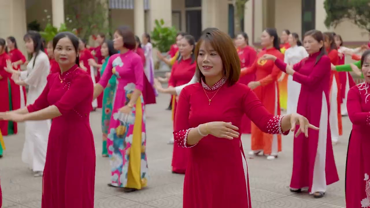 phu nu xa son luong 4k