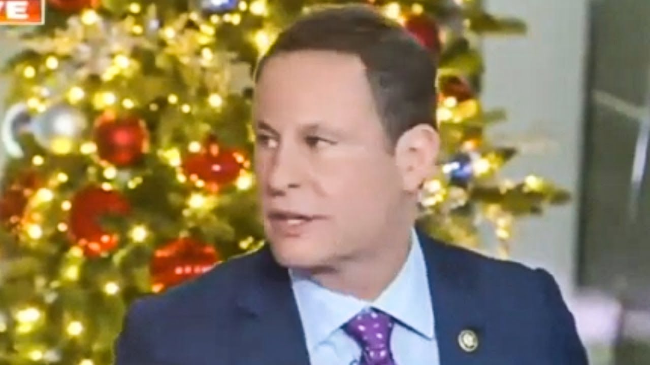 Steve Doocy Tries to Tell Brian Kilmeade How Stupid He Is