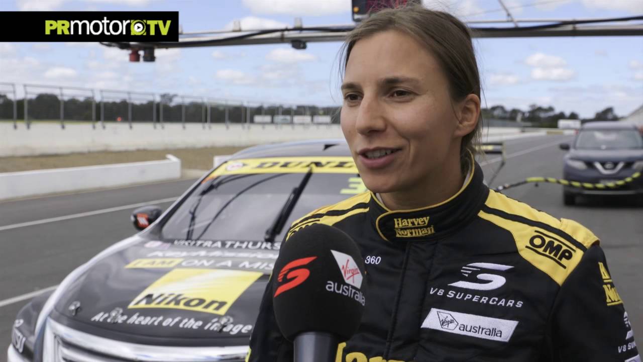 Simona De Silvestro and Renee Gracie Supergirls of Supercar Australia at Winton en PRMotor TV