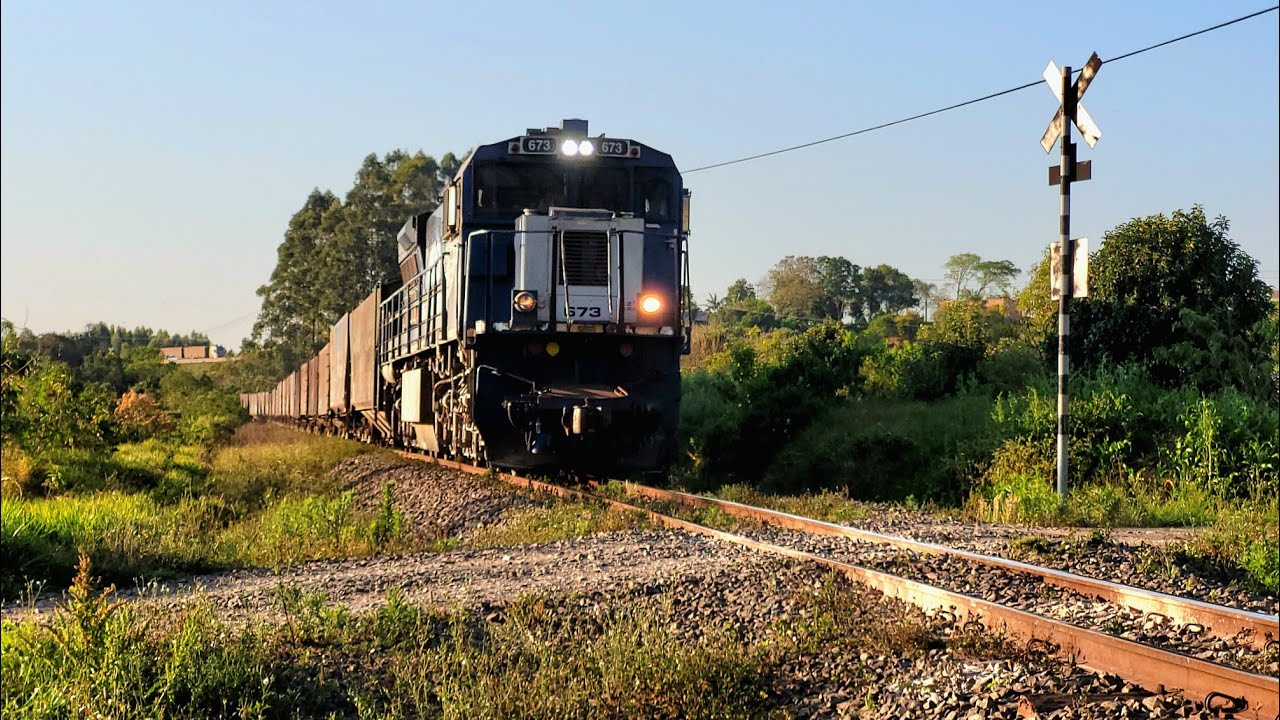 Trem locotrol de ES43BBi RUMO