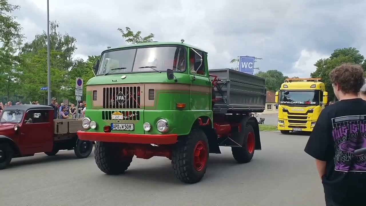 30 Apoldaer Oldtimer schlosstreffen