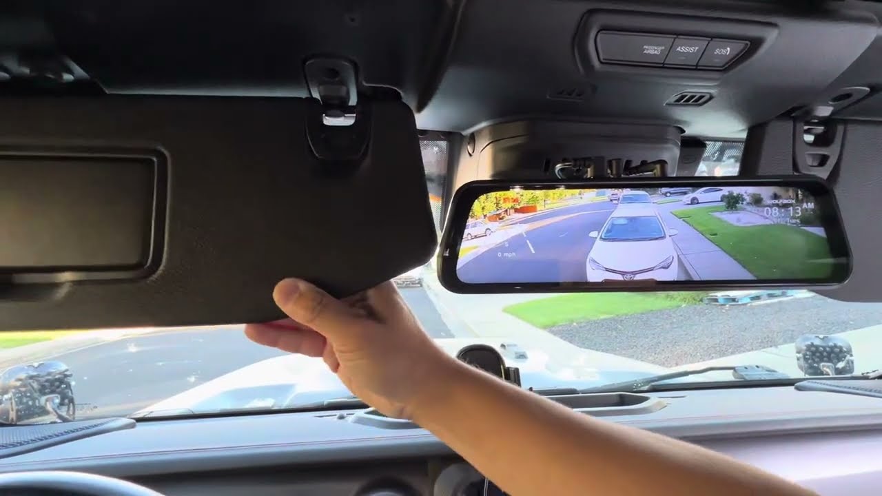 Wolfbox G930 Dashcam on Jeep Gladiator