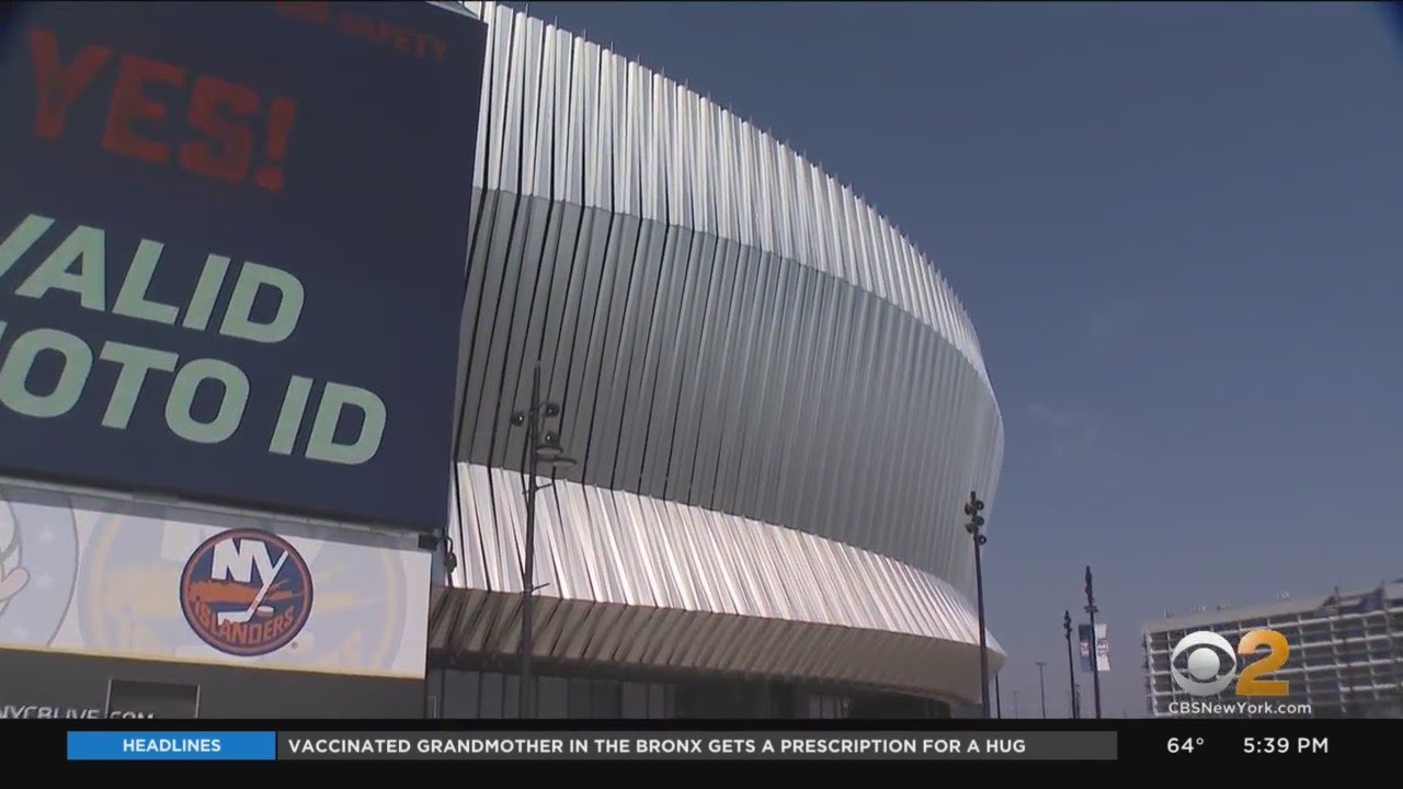 Fans Return To Nassau Coliseum For First Time In Over 1 Year