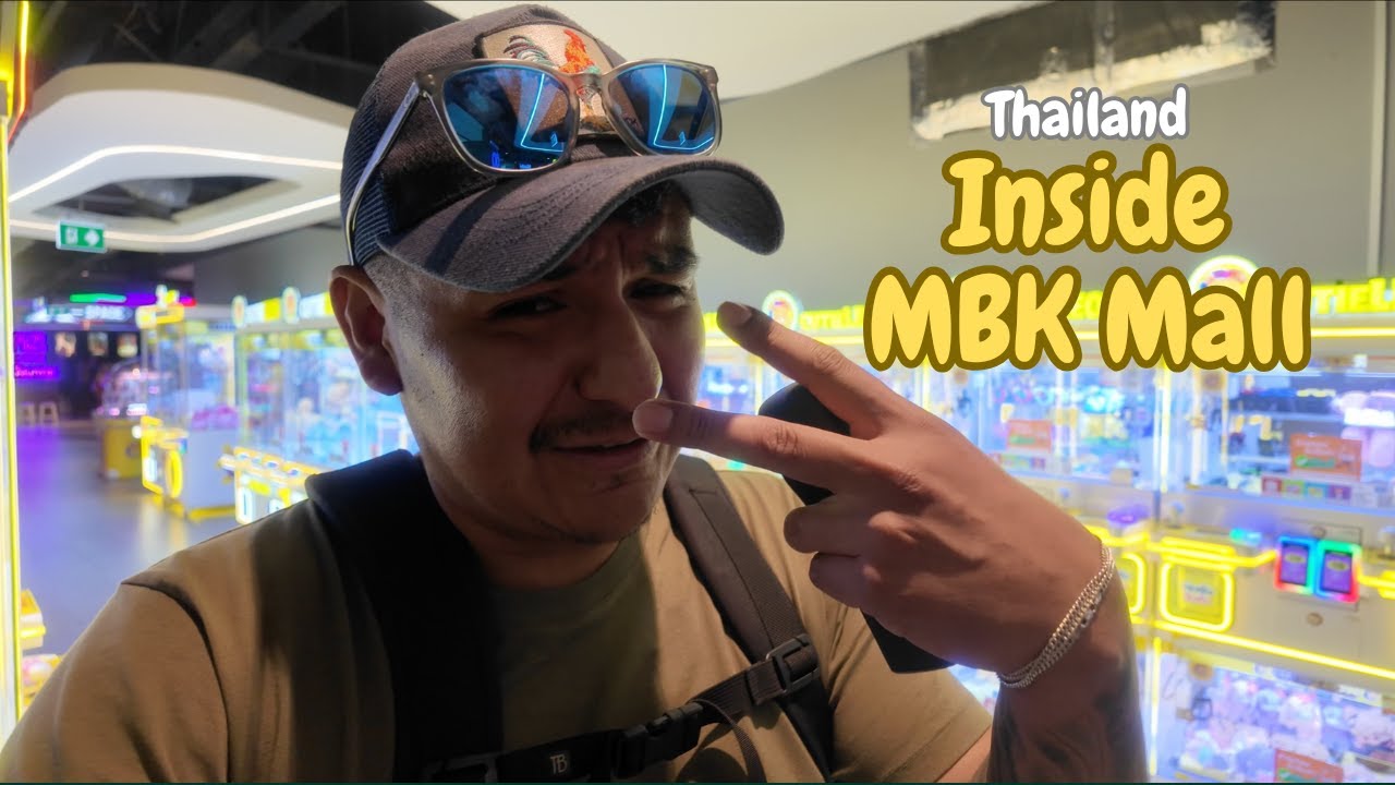 Inside Bangkok’s Famous MBK Mall 🇹🇭