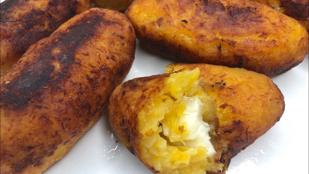 PLÁTANOS MADUROS RELLENOS DE QUESO FRESCO